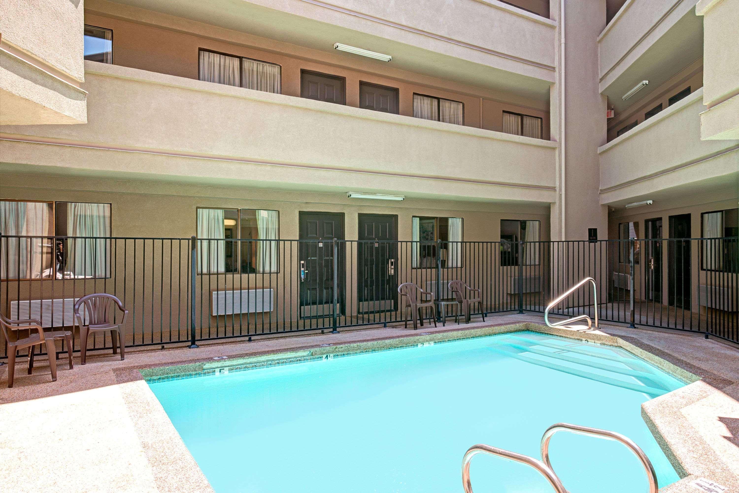 Travelodge Sacramento/Ранчо Кордова Экстерьер фото