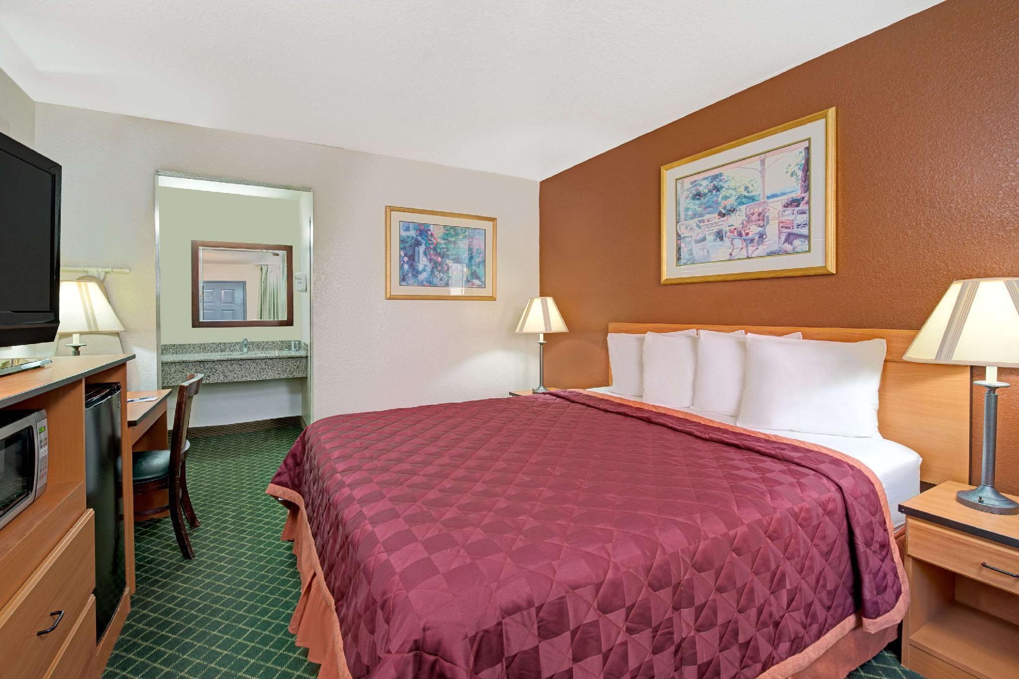 Travelodge Sacramento/Ранчо Кордова Экстерьер фото